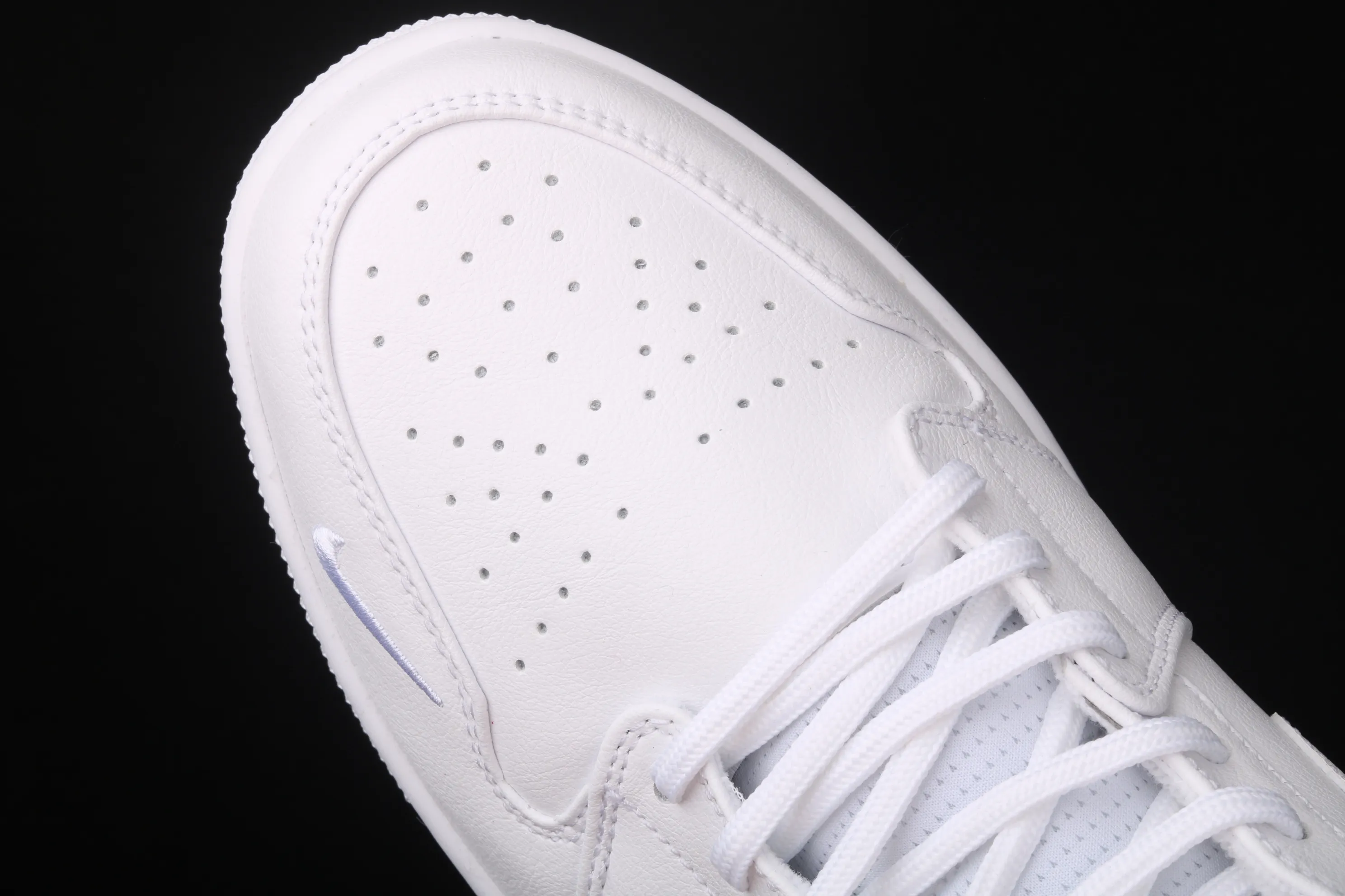 All Categories Air Jordan Jordan Series Basketball Shoes Air Jordan 1 Mid Air Jordan 1 Mid AJ1 Joe 1 China Tour 2020 Breaking Alliance CW7589-100